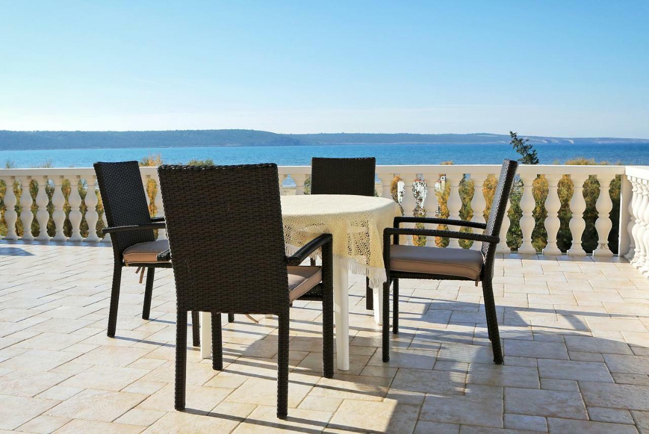 Side Adriatic Любач